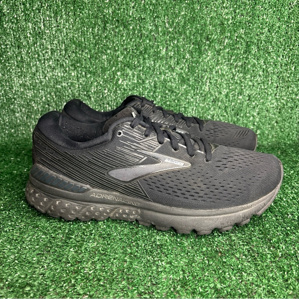Brooks Adrenaline‎ GTS 19 Running Shoes Womens Size 10 D Wide Sneakers Athletic
